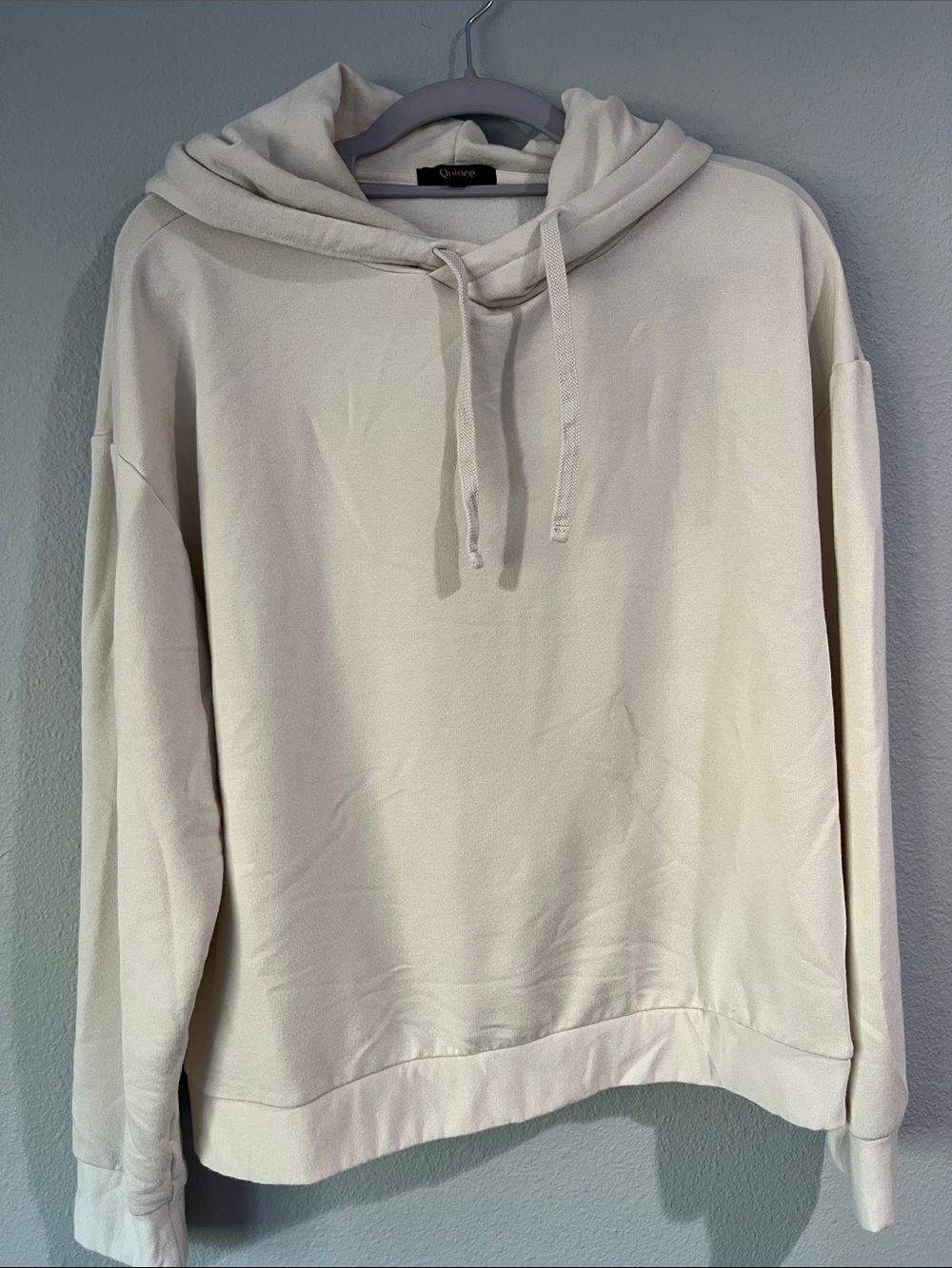 Quince Cream Pullover Hoodie Medium